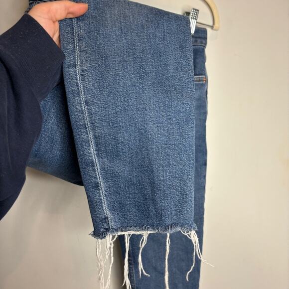 Re/Done 90s High Rise Ankle Crop Jean in Dark Stone - Picture 4 of 9